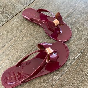 Women’s Size 8 Ted Baker flip flops